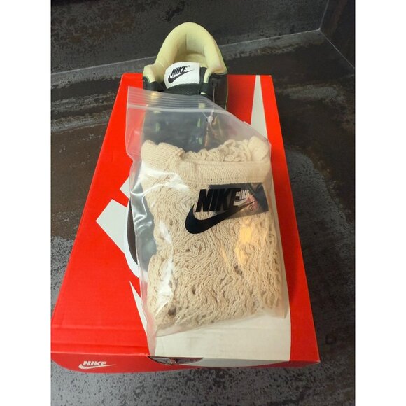 Women's Nike Dunk Low Avocado Size 8- DM7606-300 - Picture 2 of 12